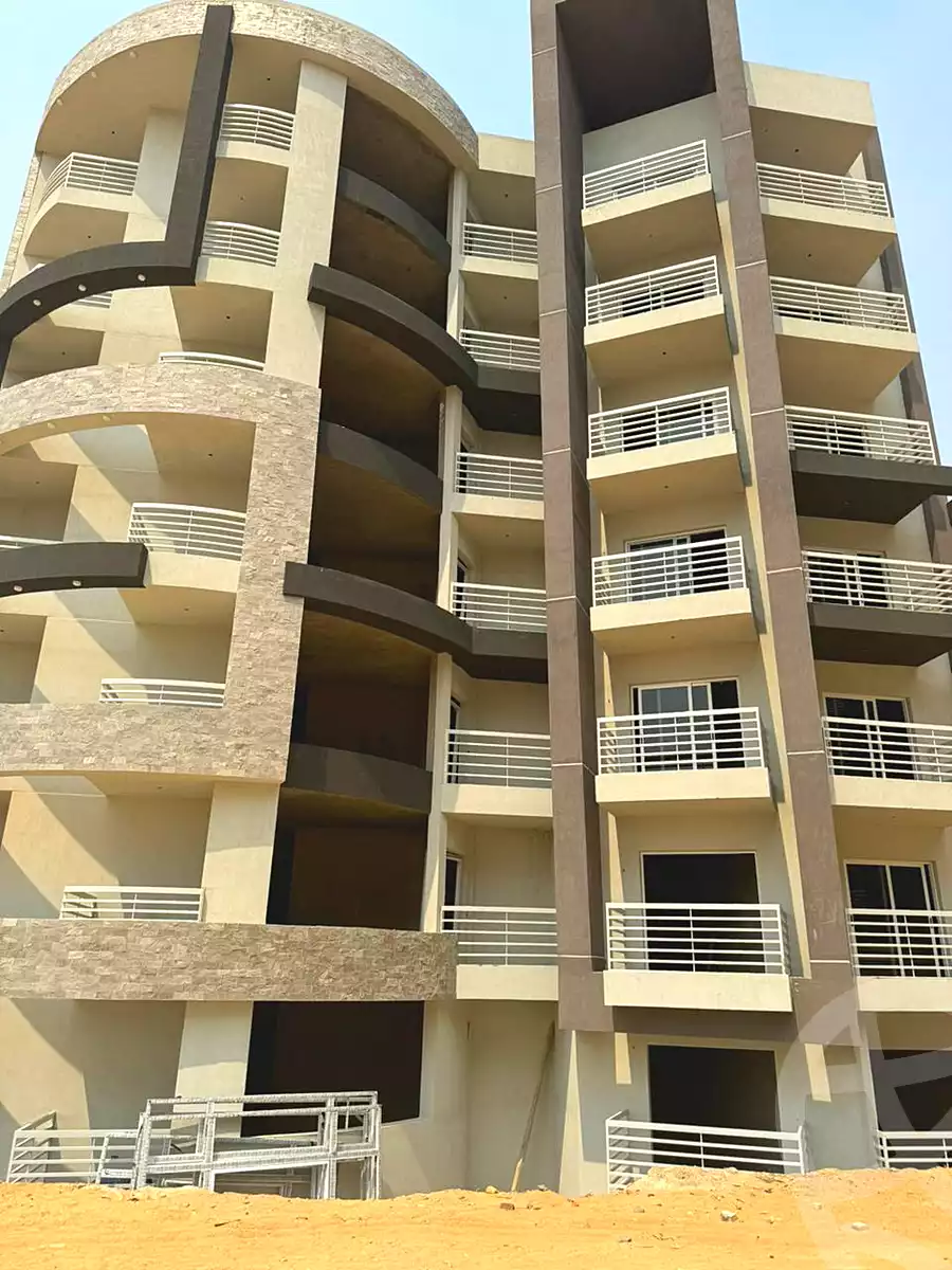 https://aqarmap.com.eg/en/listing/6782937-for-sale-cairo-new-heliopolis-compounds-helioeye