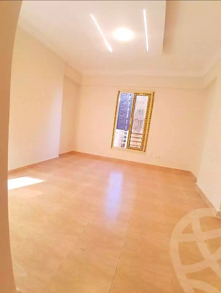 https://aqarmap.com.eg/en/listing/6783067-for-sale-alexandria-el-asafra-l-sfr-bhry