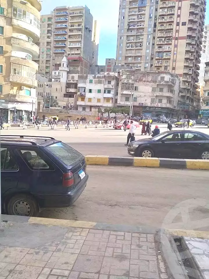 https://aqarmap.com.eg/en/listing/6783424-for-sale-alexandria-sydy-bshr