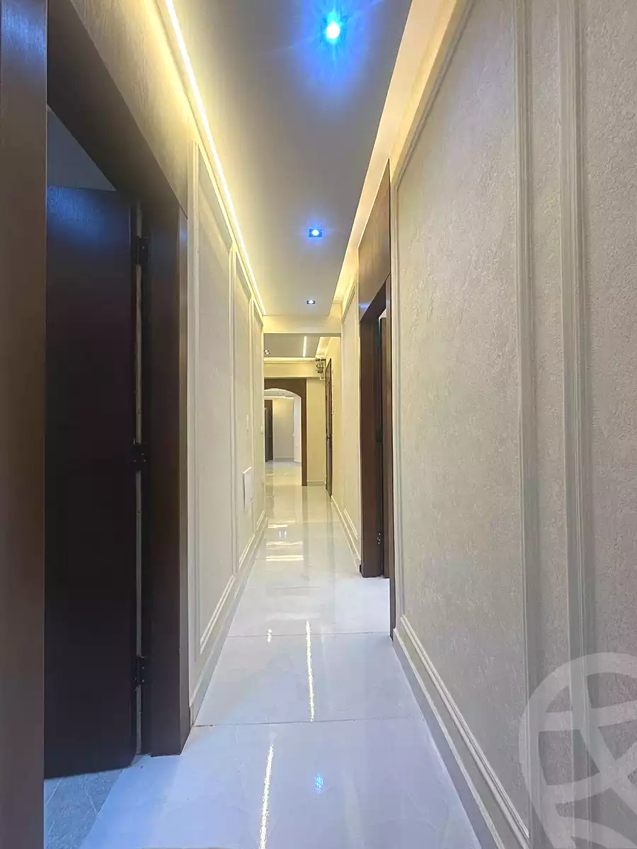 https://aqarmap.com.eg/ar/listing/6783641-for-sale-cairo-6th-of-october-el-ahyaa-neighborhood-4th-neighbourhood-2