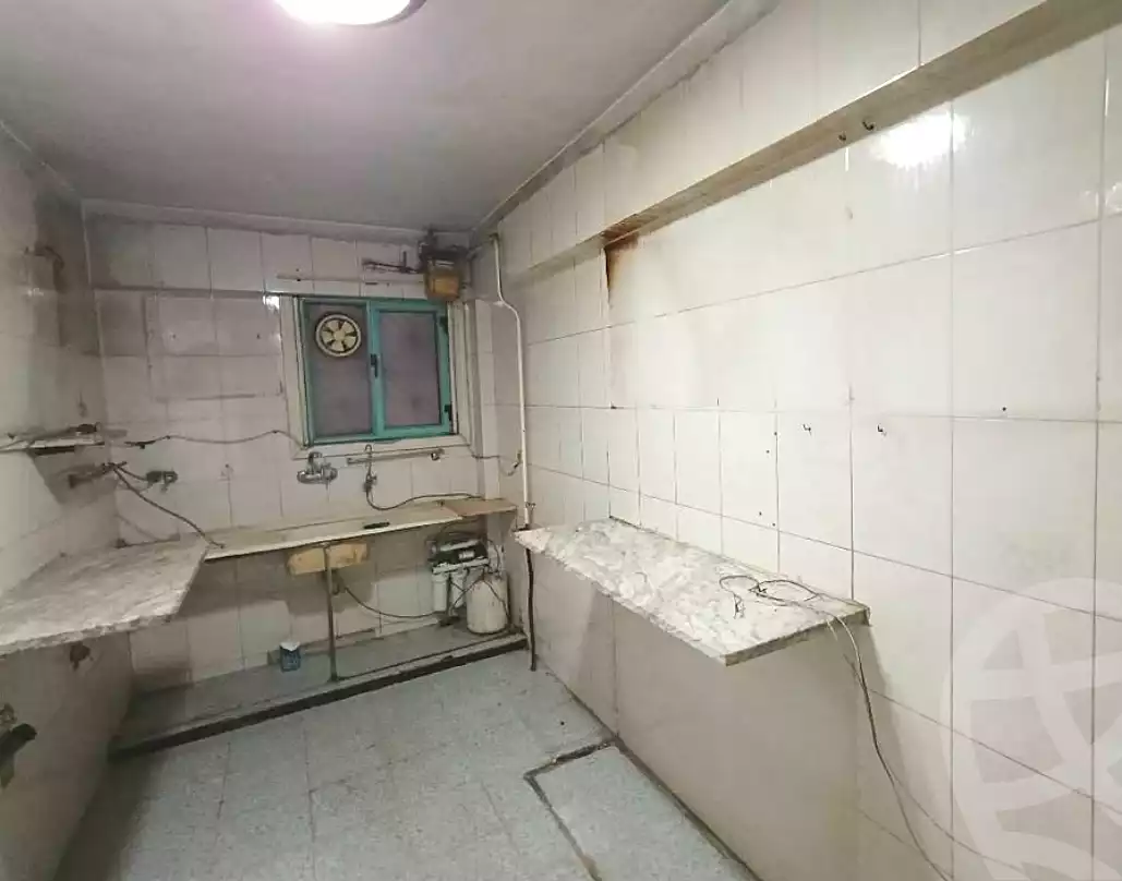 https://aqarmap.com.eg/ar/listing/6783808-for-sale-alexandria-sydy-bshr-sydy-bshr-bhry-shr-mhmwd-l-yswy