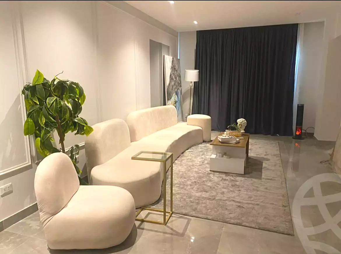 https://aqarmap.com.eg/en/listing/6783922-for-sale-cairo-new-cairo-compounds-galleria-moon-valley-compound-arabia