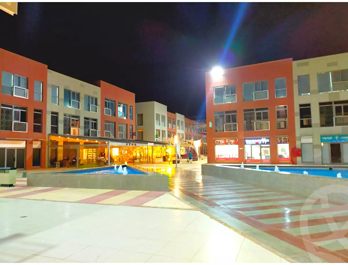 https://aqarmap.com.eg/en/listing/6784064-for-rent-cairo-el-sheikh-zayed-city-compounds-the-courtyard-mall-dorra