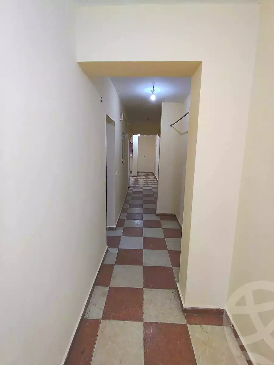 https://aqarmap.com.eg/ar/listing/6784319-for-rent-cairo-helwan-hadayek-helwan-nile-corniche-st