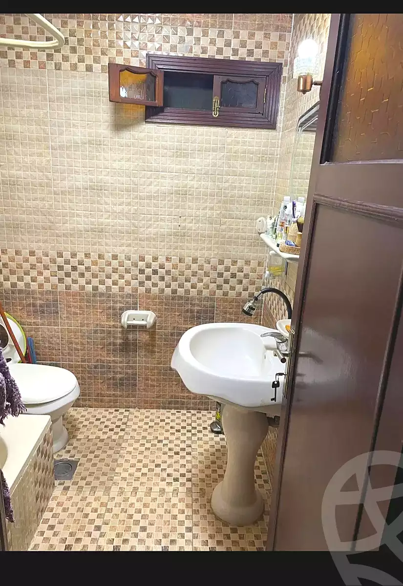 https://aqarmap.com.eg/ar/listing/6784383-for-sale-alexandria-sydy-bshr-sydy-bshr-qbly-faisal-city