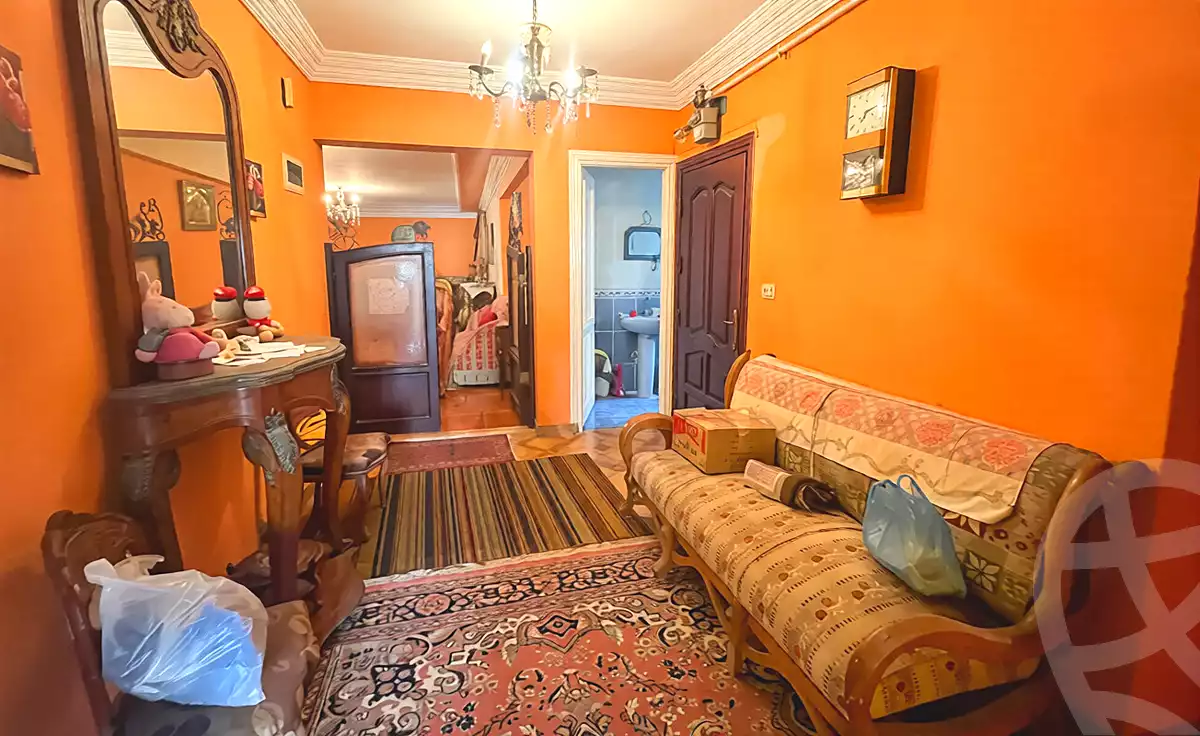 https://aqarmap.com.eg/en/listing/6785138-for-sale-alexandria-ganaklis-shr-bw-qyr-tryq-lhry