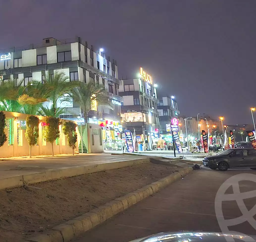 https://aqarmap.com.eg/ar/listing/6785245-for-sale-cairo-el-sheikh-zayed-city-el-hay-elsades-ashaer