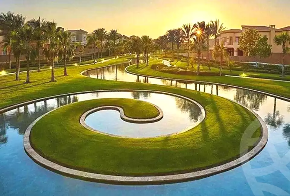 https://aqarmap.com.eg/ar/listing/6785344-for-sale-cairo-new-cairo-compounds-sarai-esse-residence-sarai