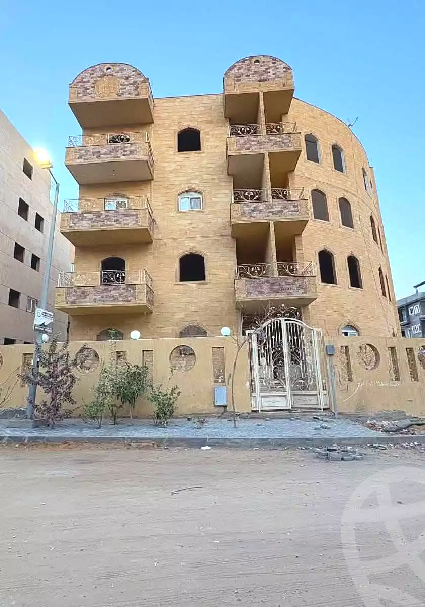 https://aqarmap.com.eg/ar/listing/6786134-for-sale-cairo-badr-city-hai-el-ashgar-featured-neighborhood