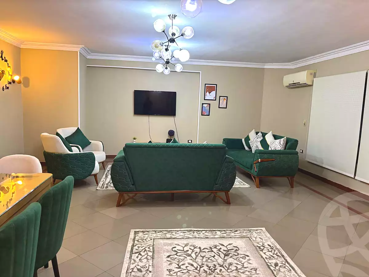 https://aqarmap.com.eg/ar/listing/6786283-for-rent-cairo-6th-of-october-el-ahyaa-neighborhood-2nd