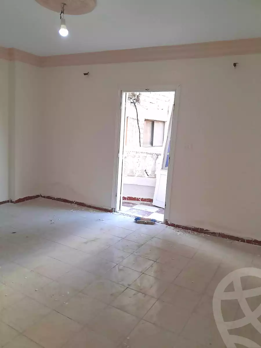 https://aqarmap.com.eg/ar/listing/6786434-for-sale-alexandria-l-jmy-el-hanouvel-el-salam-st