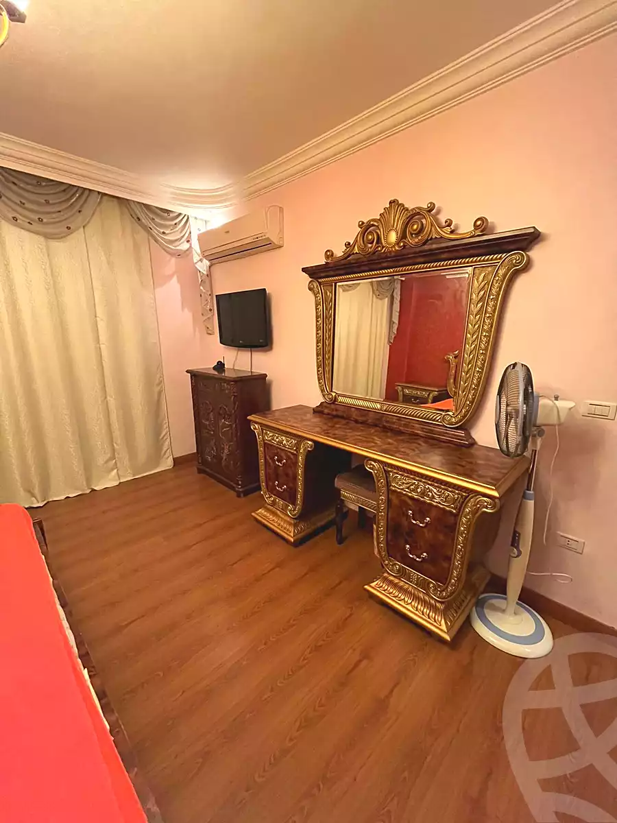 https://aqarmap.com.eg/ar/listing/6786799-for-sale-cairo-new-cairo-el-narges-el-narges-omarat-beirut-st