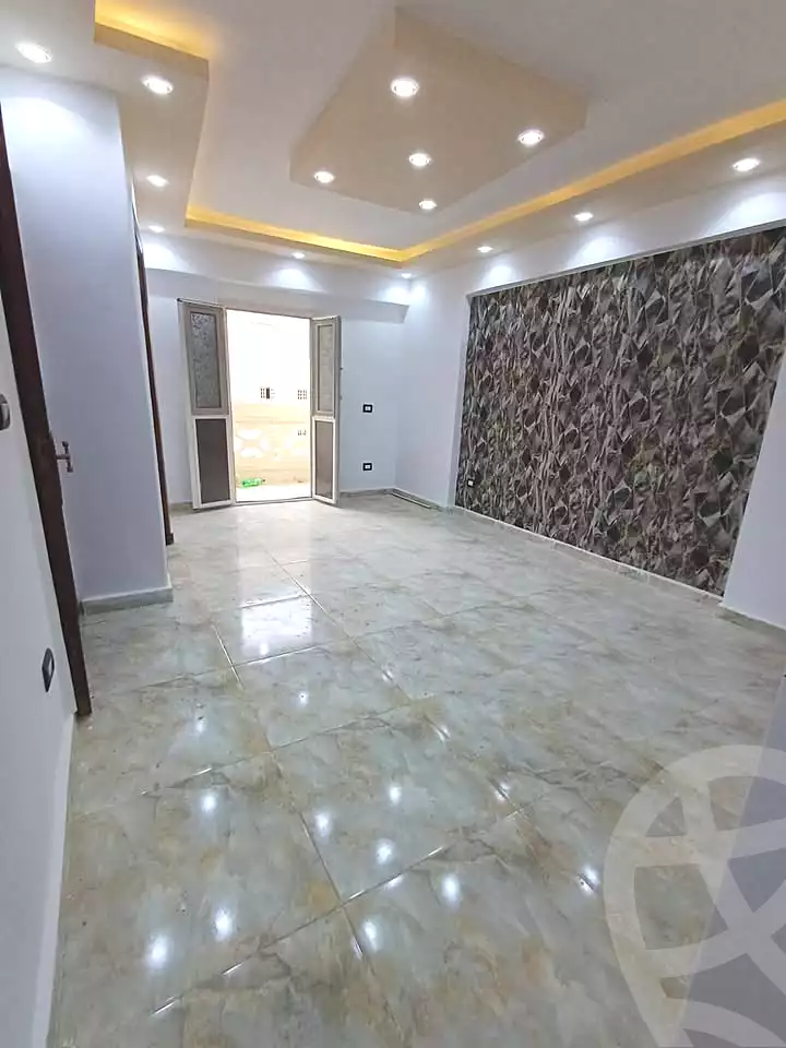 https://aqarmap.com.eg/ar/listing/6786829-for-sale-alexandria-sydy-bshr-sydy-bshr-bhry-shr-mhmwd-l-yswy
