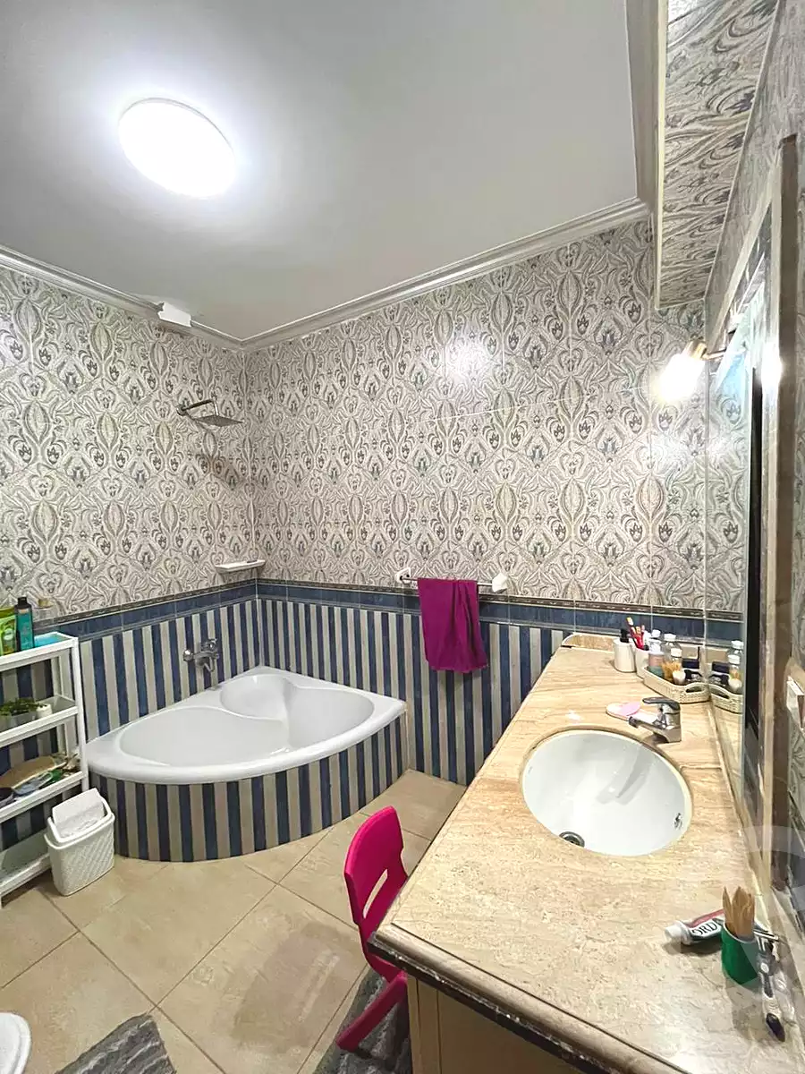 https://aqarmap.com.eg/en/listing/6786830-for-sale-cairo-new-cairo-el-narges-el-narges-omarat-street-79