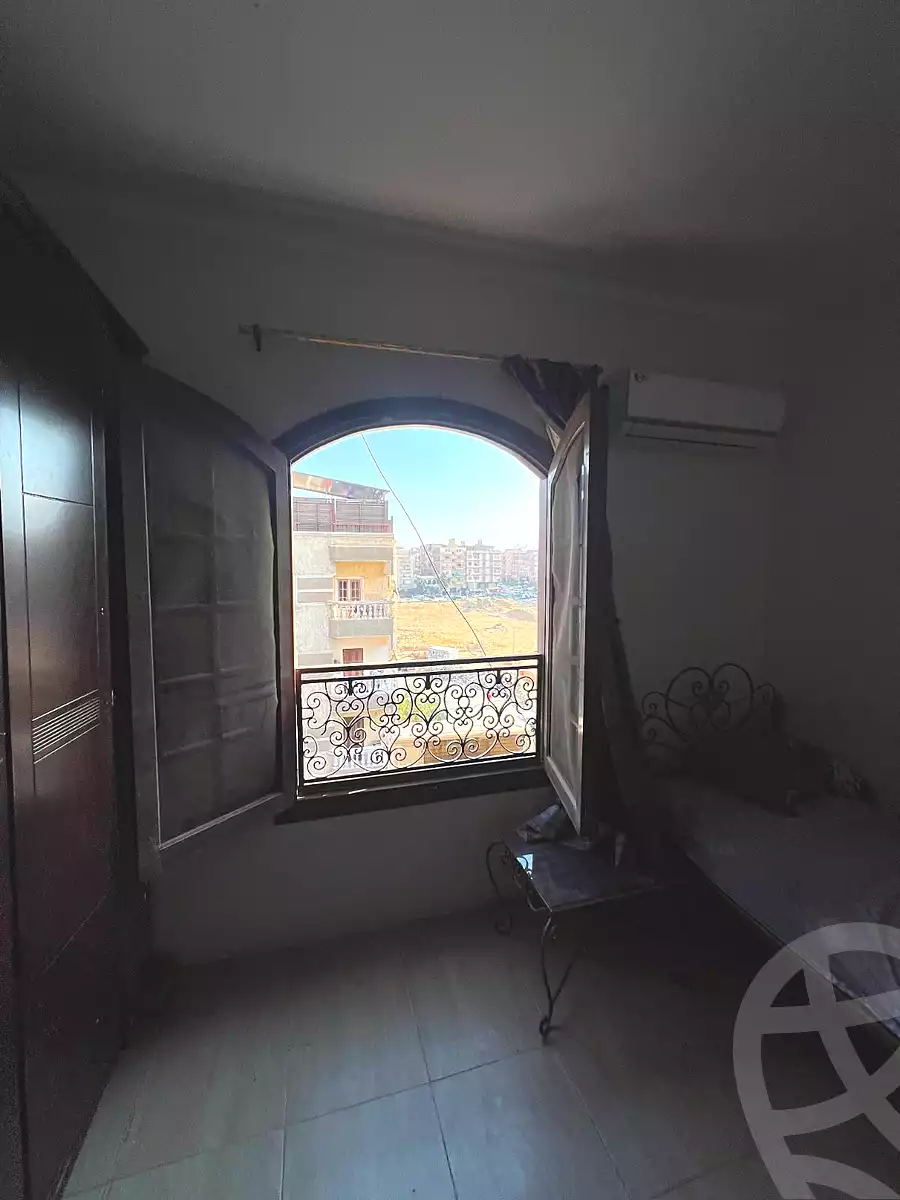 https://aqarmap.com.eg/ar/listing/6787674-for-sale-cairo-6th-of-october-el-ahyaa-neighborhood-2nd