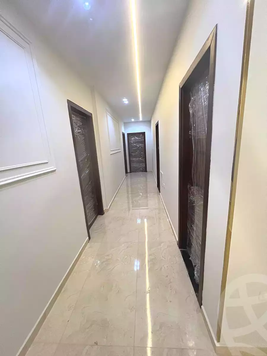 https://aqarmap.com.eg/ar/listing/6787914-for-sale-cairo-6th-of-october-el-hay-el-motamyz-fourth-touristic-village-amin-el-refae-st