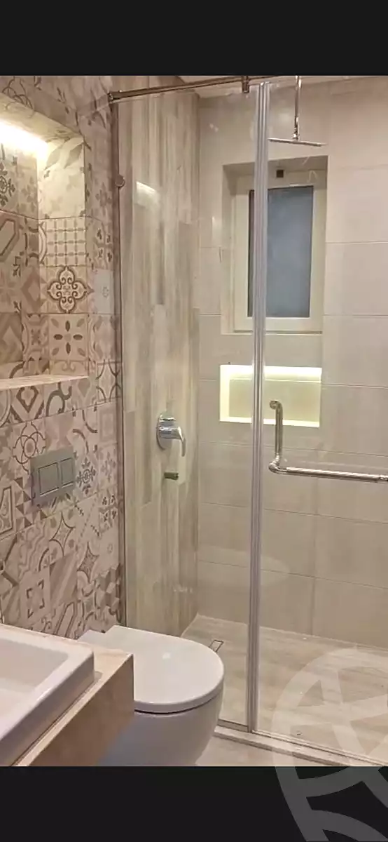 https://aqarmap.com.eg/ar/listing/6788028-for-rent-cairo-new-cairo-compounds-mwntn-fyw-y-syty-club-park-mountain-view-icity