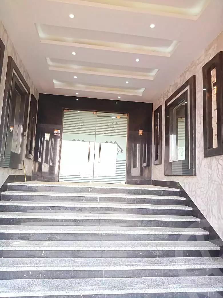 https://aqarmap.com.eg/en/listing/6788419-for-sale-cairo-new-heliopolis-compounds-helioeye