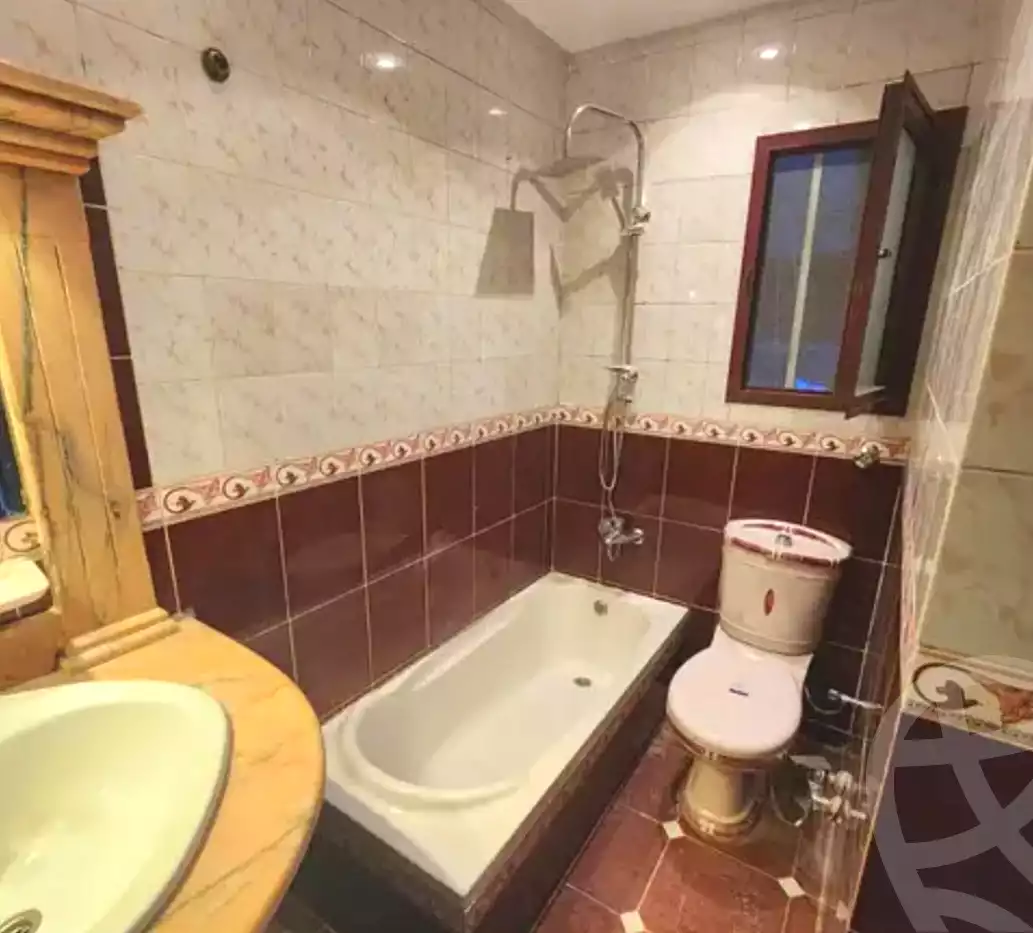 https://aqarmap.com.eg/en/listing/6788545-for-sale-alexandria-camp-cesar-port-said-street