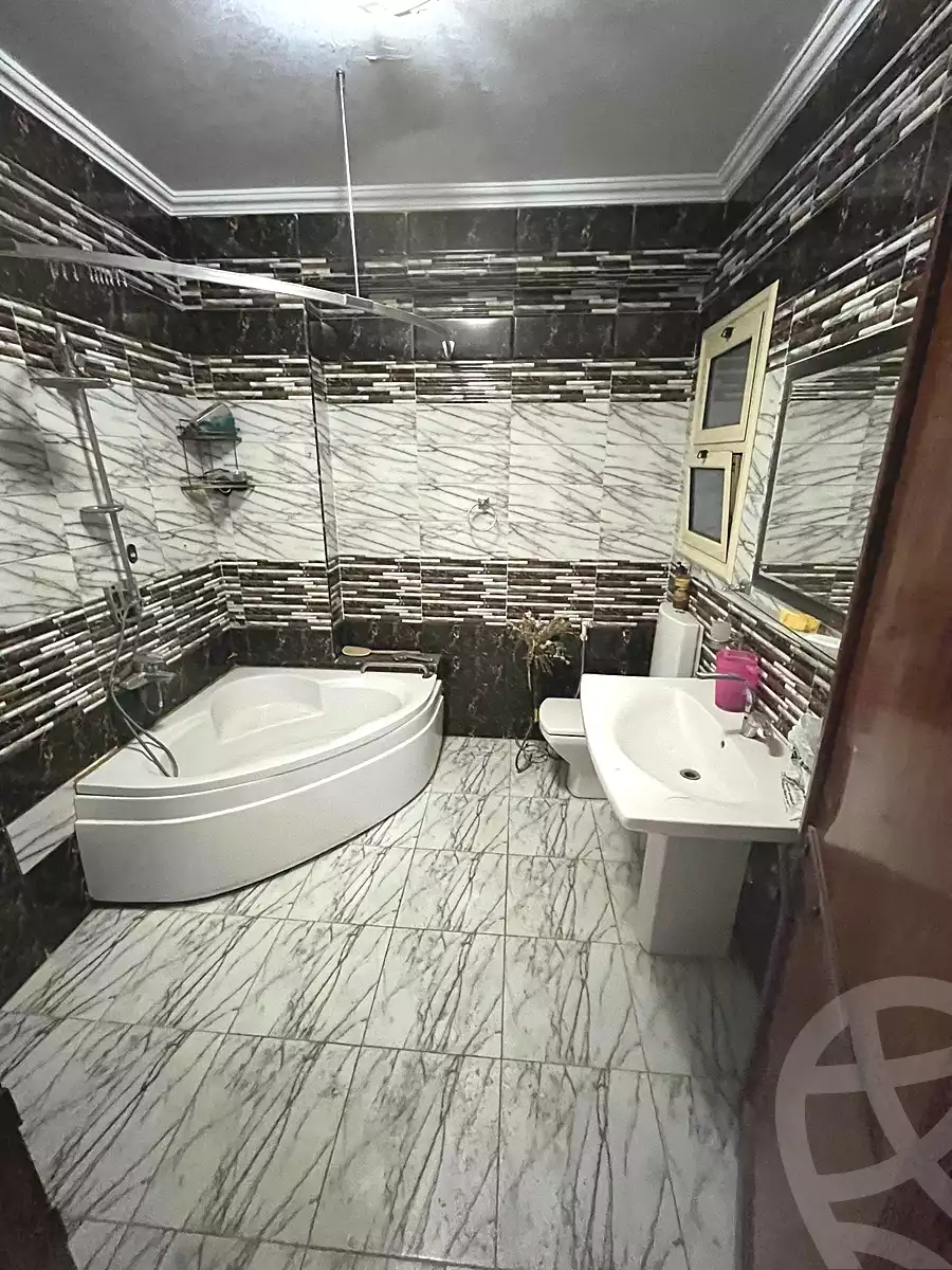 https://aqarmap.com.eg/en/listing/6789075-for-rent-cairo-ain-shams-alf-maskn-maher-badawi-st