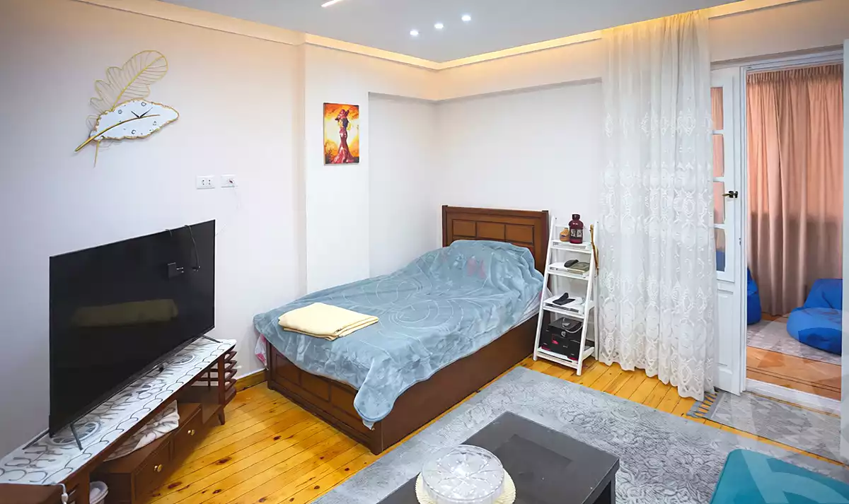 https://aqarmap.com.eg/en/listing/6789192-for-sale-alexandria-ganaklis