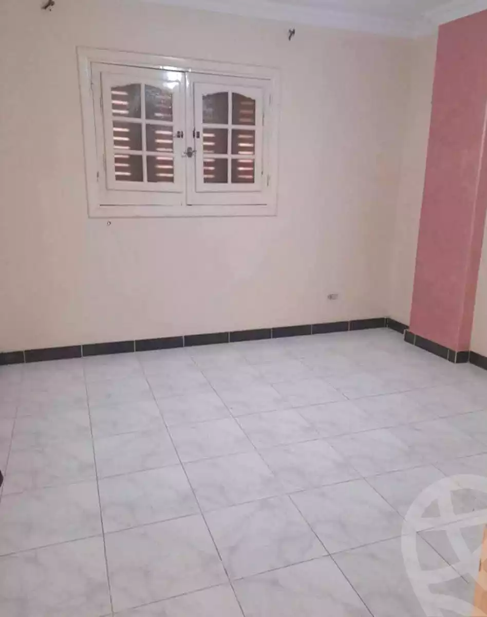 https://aqarmap.com.eg/ar/listing/6789238-for-sale-alexandria-moharram-bey-tryq-qn-lswys