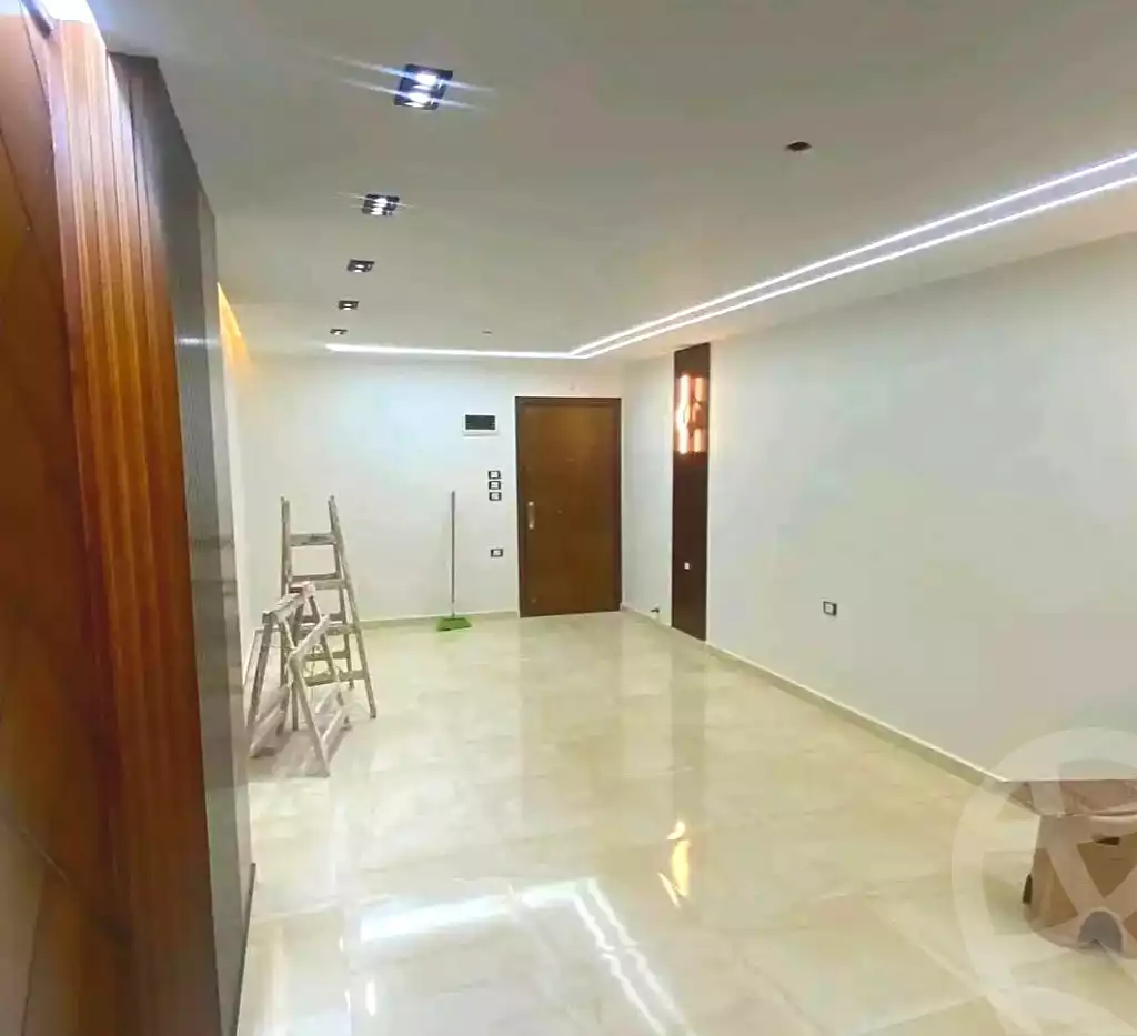 https://aqarmap.com.eg/ar/listing/6789469-for-sale-alexandria-l-jmy-lbytsh-bianchiii-el-arbaeen-st