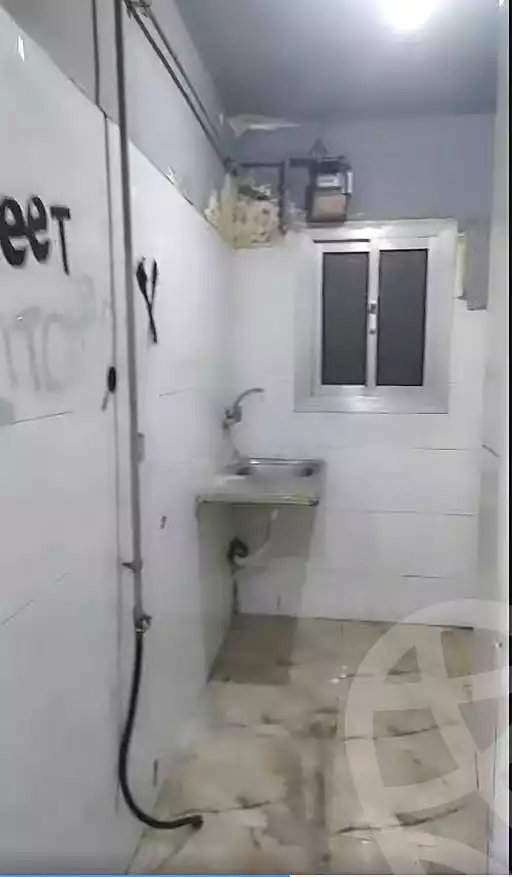 https://aqarmap.com.eg/ar/listing/6789742-for-rent-cairo-faisal-kafr-tohormos-queen-nazli-st
