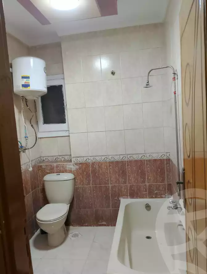 https://aqarmap.com.eg/ar/listing/6789921-for-sale-alexandria-el-asafra-l-sfr-bhry-el-geish-rd