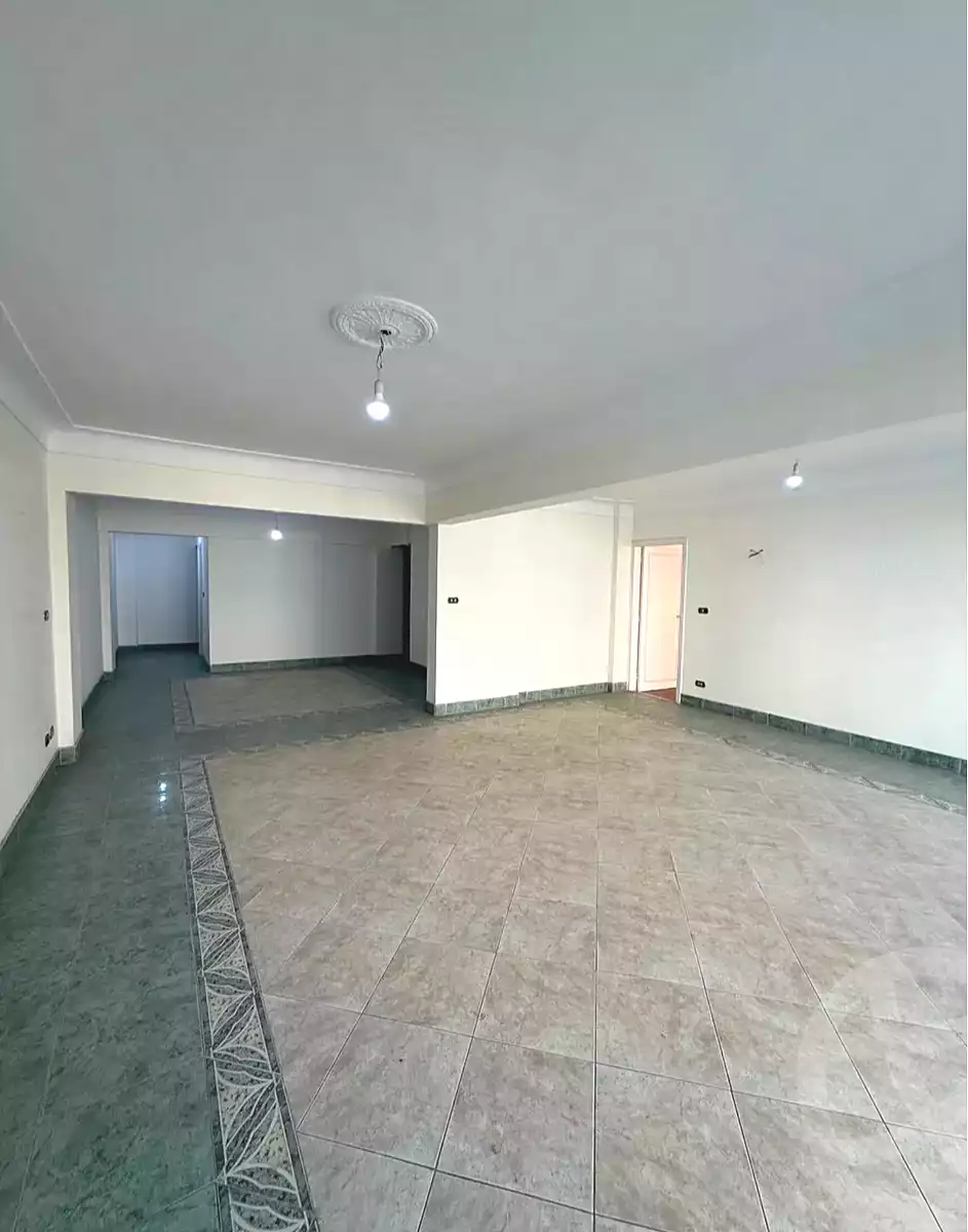 https://aqarmap.com.eg/ar/listing/6790024-for-sale-alexandria-el-asafra-ahmed-tiesser-st