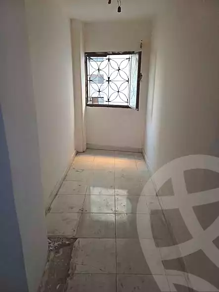 https://aqarmap.com.eg/ar/listing/6790073-for-sale-alexandria-sydy-bshr-sydy-bshr-bhry-shr-khld-bn-lwlyd