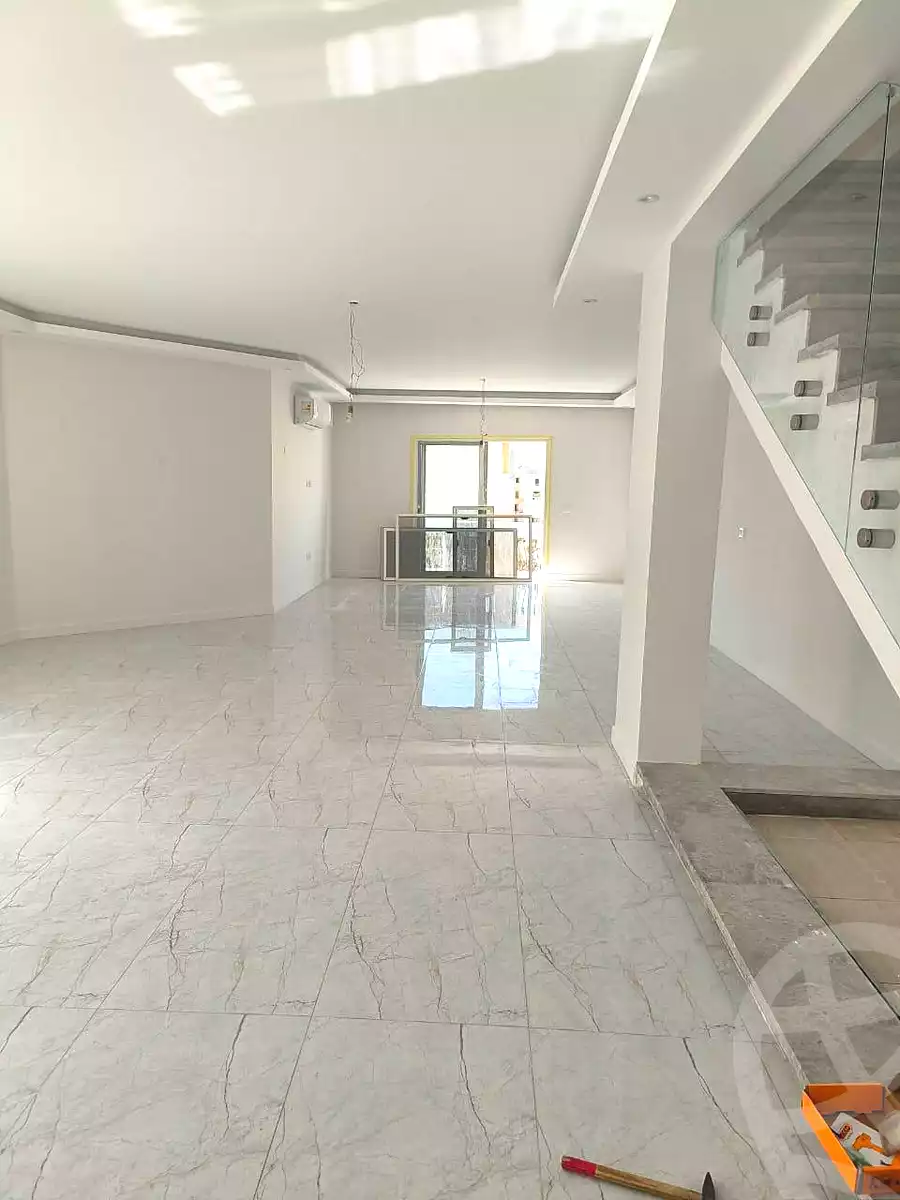 https://aqarmap.com.eg/ar/listing/6790547-for-rent-cairo-new-cairo-compounds-mountain-view-hyde-park