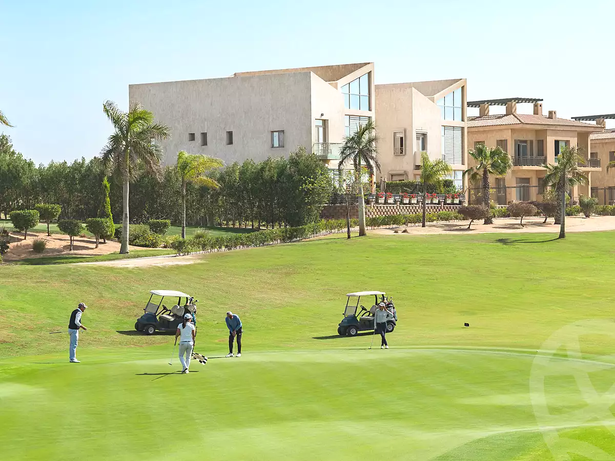 https://aqarmap.com.eg/ar/listing/6790569-for-sale-cairo-el-sheikh-zayed-city-compounds-kmbwnd-ljry-swdyk