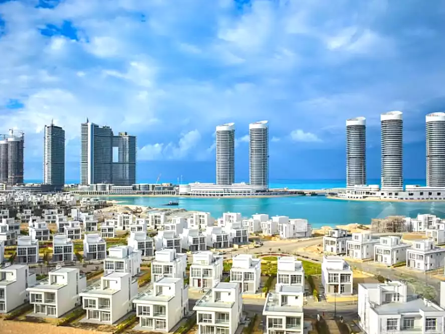 https://aqarmap.com.eg/ar/listing/6790375-for-sale-north-coast-new-alamein-mntj-t-l-lmyn-ljdyd-kmbwnd-mzryn