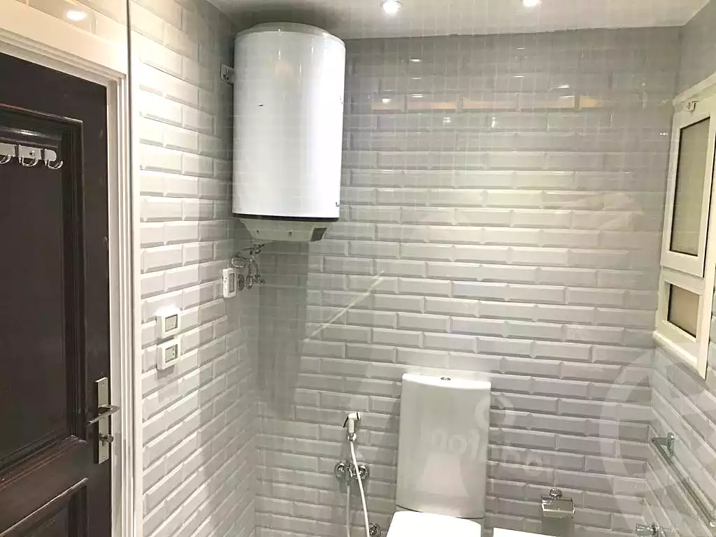 https://aqarmap.com.eg/ar/listing/6790778-for-rent-cairo-new-cairo-compounds-mountain-view-hyde-park