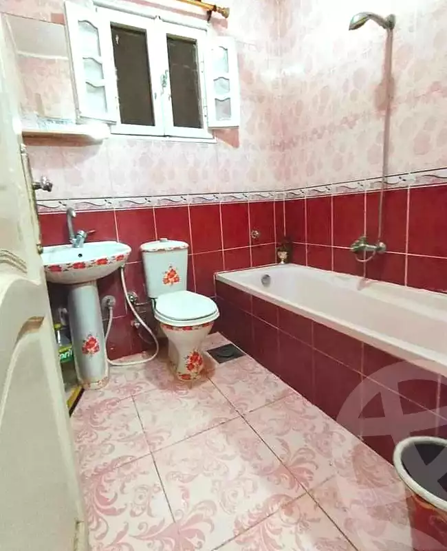 https://aqarmap.com.eg/ar/listing/6791098-for-sale-alexandria-l-jmy-lbytsh-el-saleheen-mosque-st