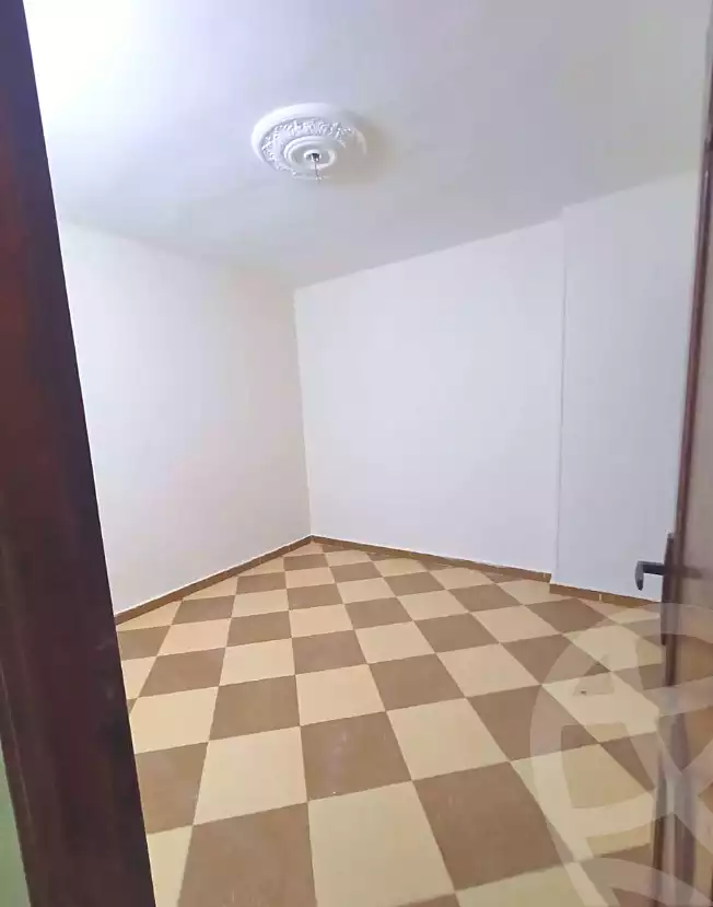 https://aqarmap.com.eg/en/listing/6791924-for-sale-cairo-helwan-helwan-el-sharkeya-khesro-basha-st