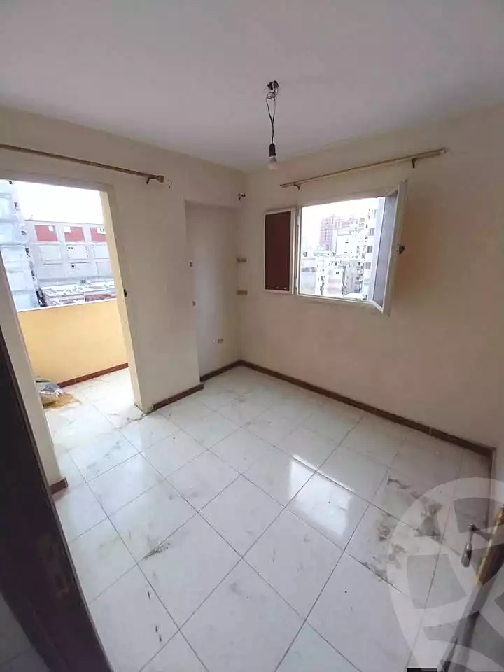 https://aqarmap.com.eg/ar/listing/6792367-for-rent-alexandria-kom-el-dikka