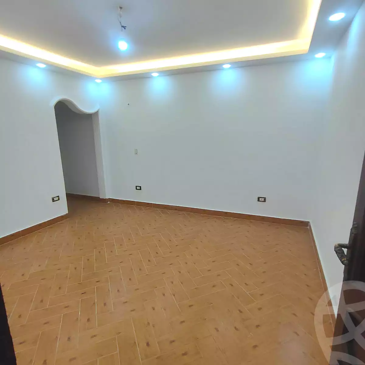 https://aqarmap.com.eg/ar/listing/6792442-for-sale-alexandria-l-jmy-lbytsh-bianchiii