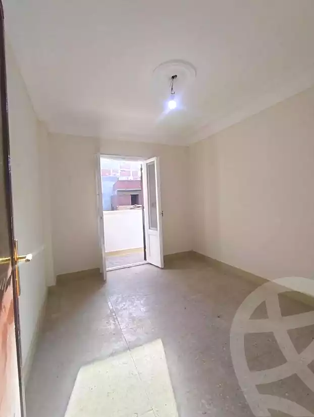 https://aqarmap.com.eg/ar/listing/6793362-for-sale-alexandria-l-jmy-lbytsh-el-tayar-st