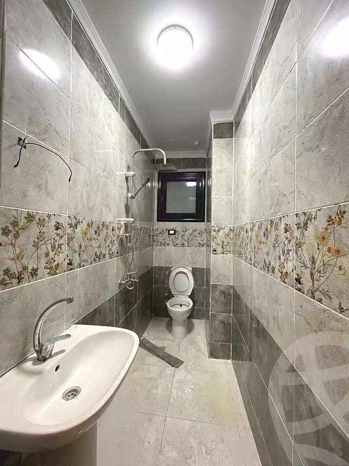 https://aqarmap.com.eg/ar/listing/6793448-for-sale-alexandria-el-asafra-shr-45