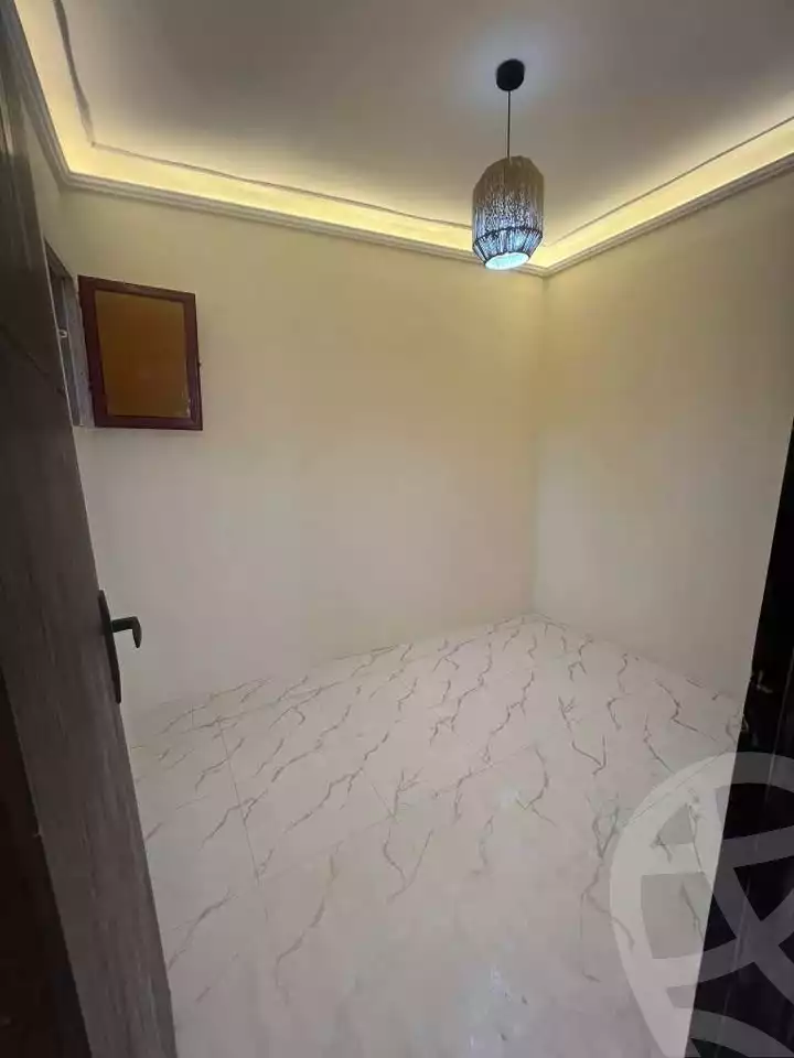 https://aqarmap.com.eg/ar/listing/6793453-for-sale-alexandria-moharram-bey-tryq-qn-lswys