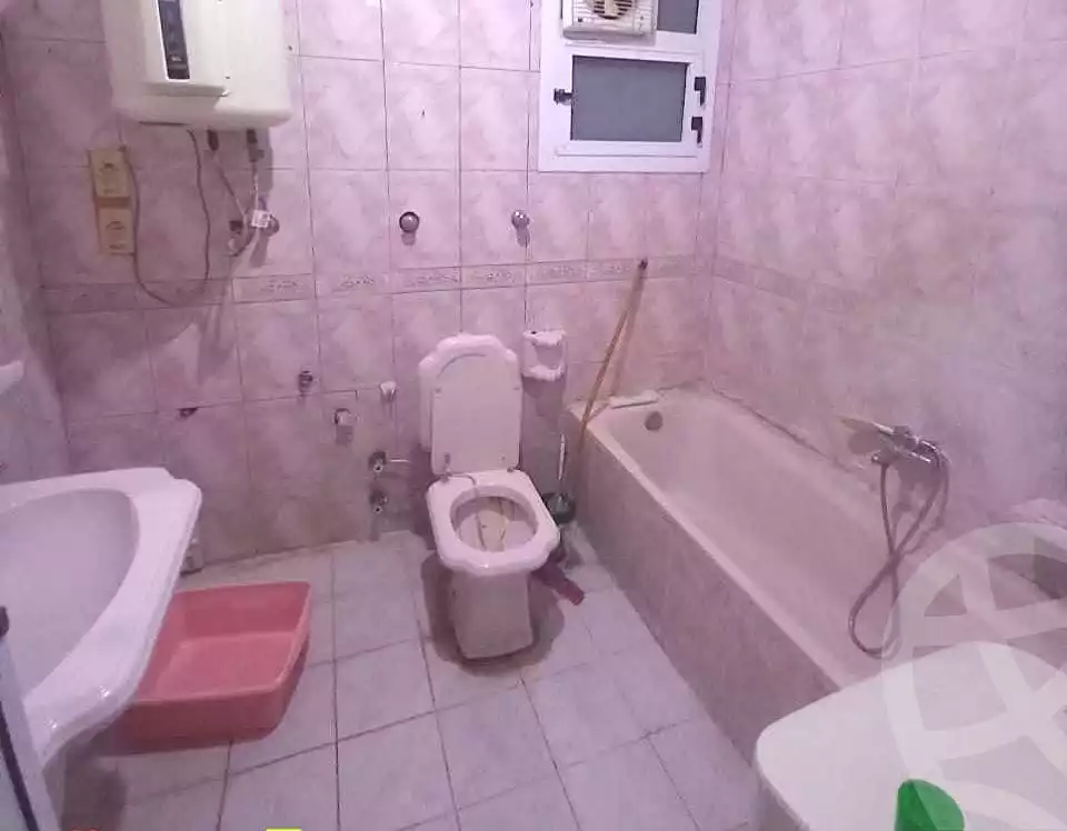 https://aqarmap.com.eg/ar/listing/6793503-for-sale-alexandria-l-jmy-lbytsh-shahr-al-assal-st