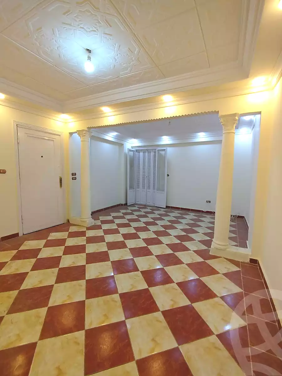 https://aqarmap.com.eg/en/listing/6793850-for-sale-alexandria-lsywf-el-falki