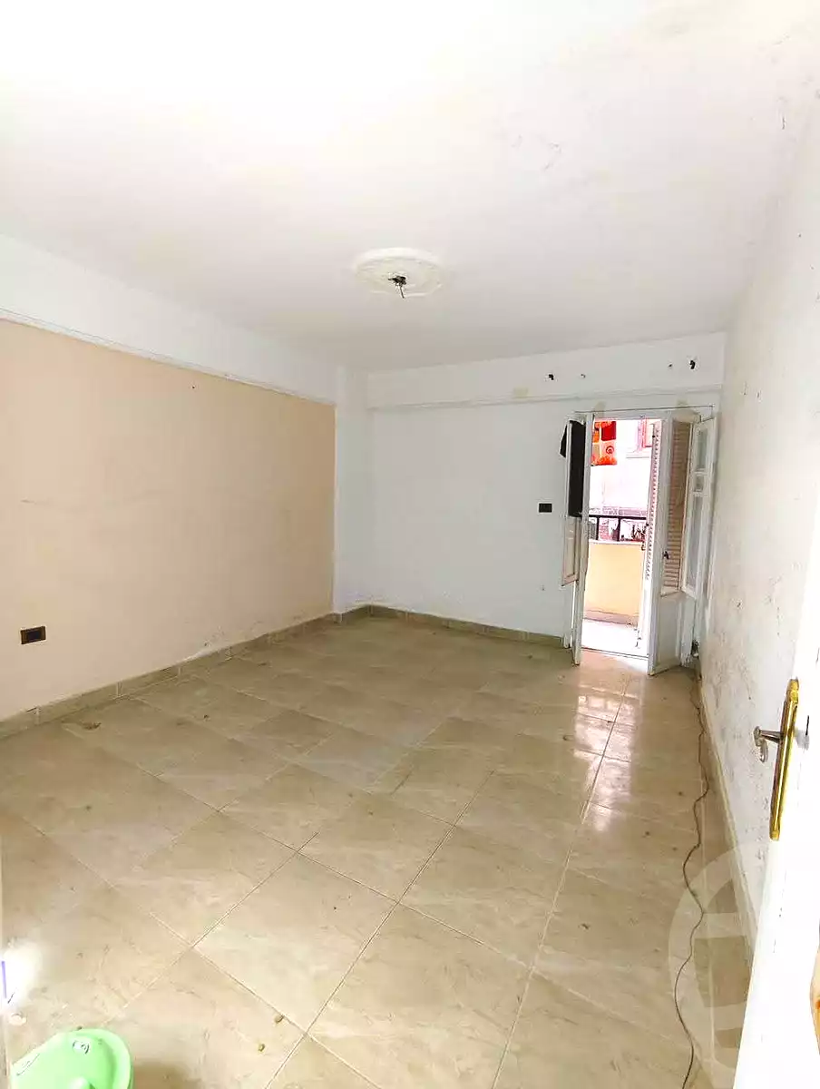 https://aqarmap.com.eg/ar/listing/6793924-for-sale-alexandria-l-jmy-lbytsh-ain-shams-st