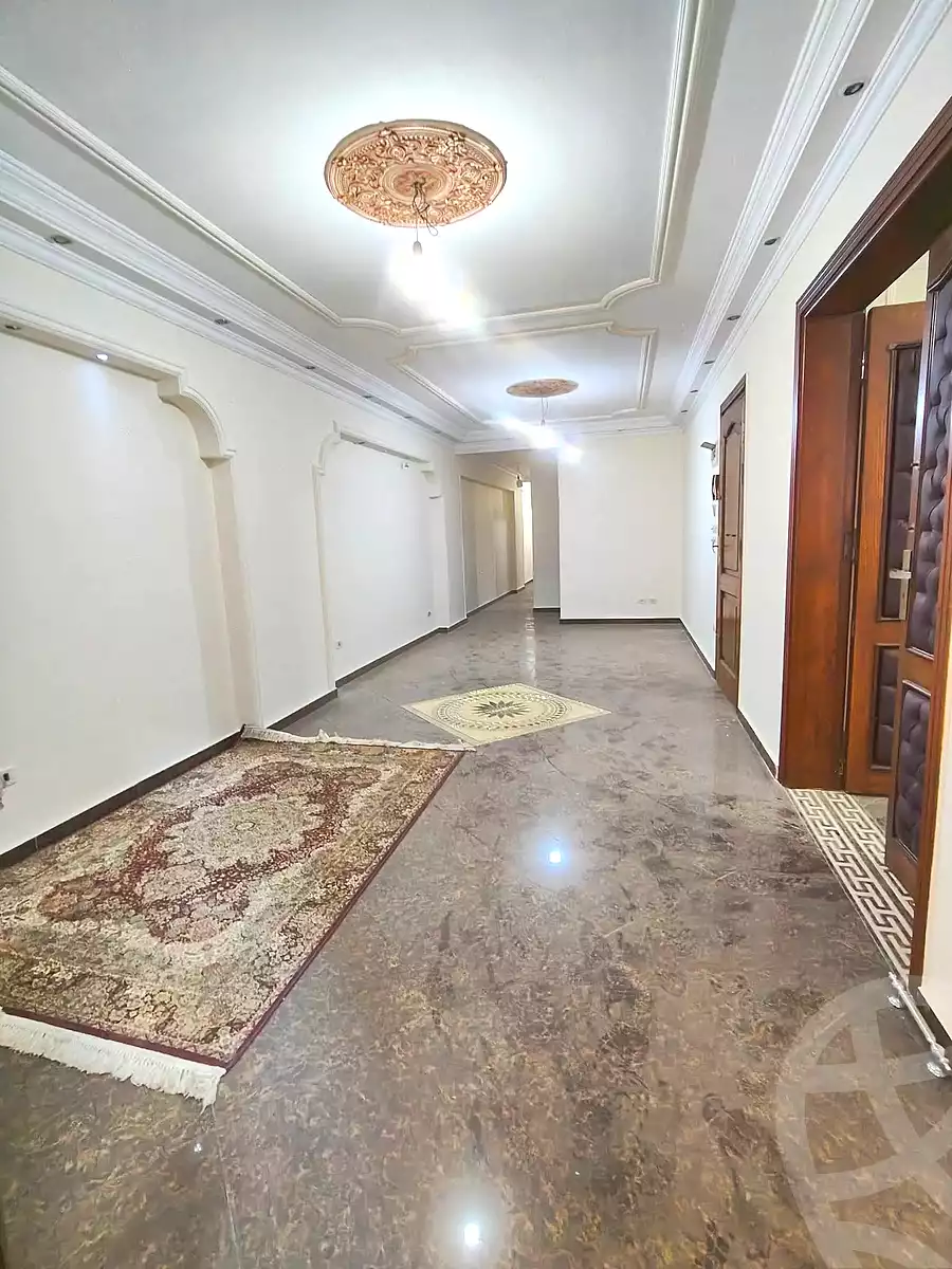 https://aqarmap.com.eg/ar/listing/6794025-for-sale-alexandria-sydy-bshr-sydy-bshr-bhry-gamal-abd-el-nasir-st