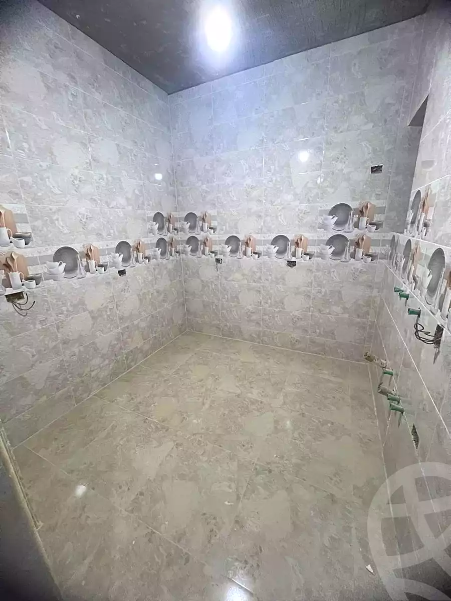 https://aqarmap.com.eg/ar/listing/6794308-for-sale-cairo-mokattam-el-hadabah-el-wosta-el-mantaqa-el-olaa-baron-school-street
