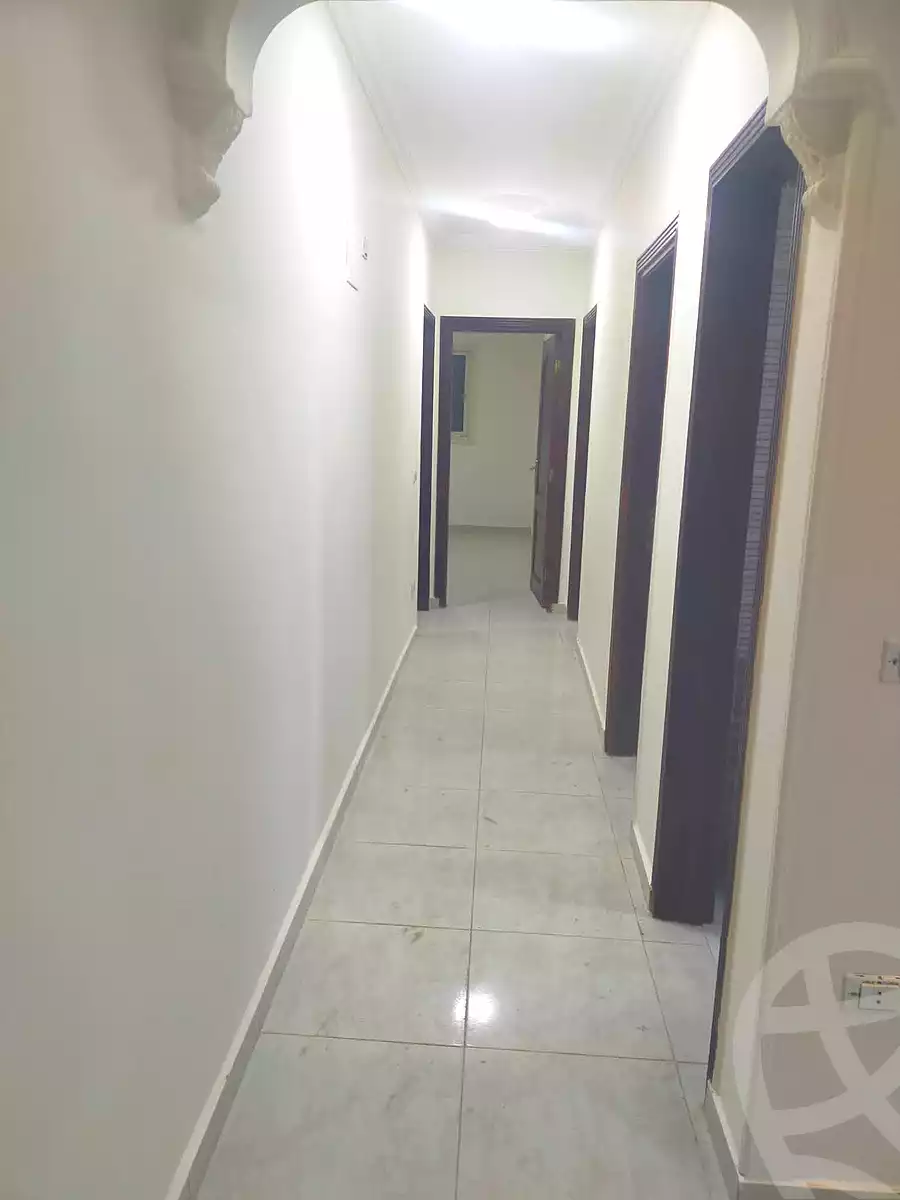 https://aqarmap.com.eg/ar/listing/6794374-for-sale-cairo-helwan-hadayek-helwan-el-eshrein-st