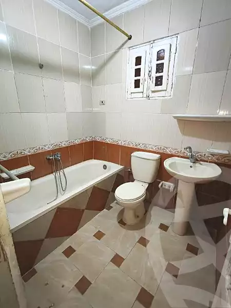 https://aqarmap.com.eg/ar/listing/6794379-for-sale-alexandria-lsywf-el-falki-street-16-el-eslah