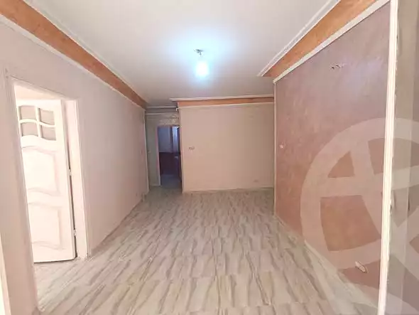 https://aqarmap.com.eg/ar/listing/6794394-for-rent-alexandria-l-jmy-bw-ywsf-el-forn-st
